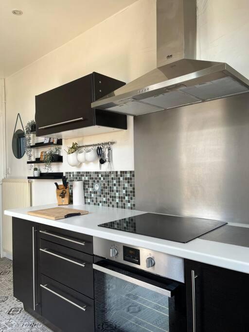 Duplex De Charme En Centre Ville Avec Terrasse Брив ла Гайард Екстериор снимка